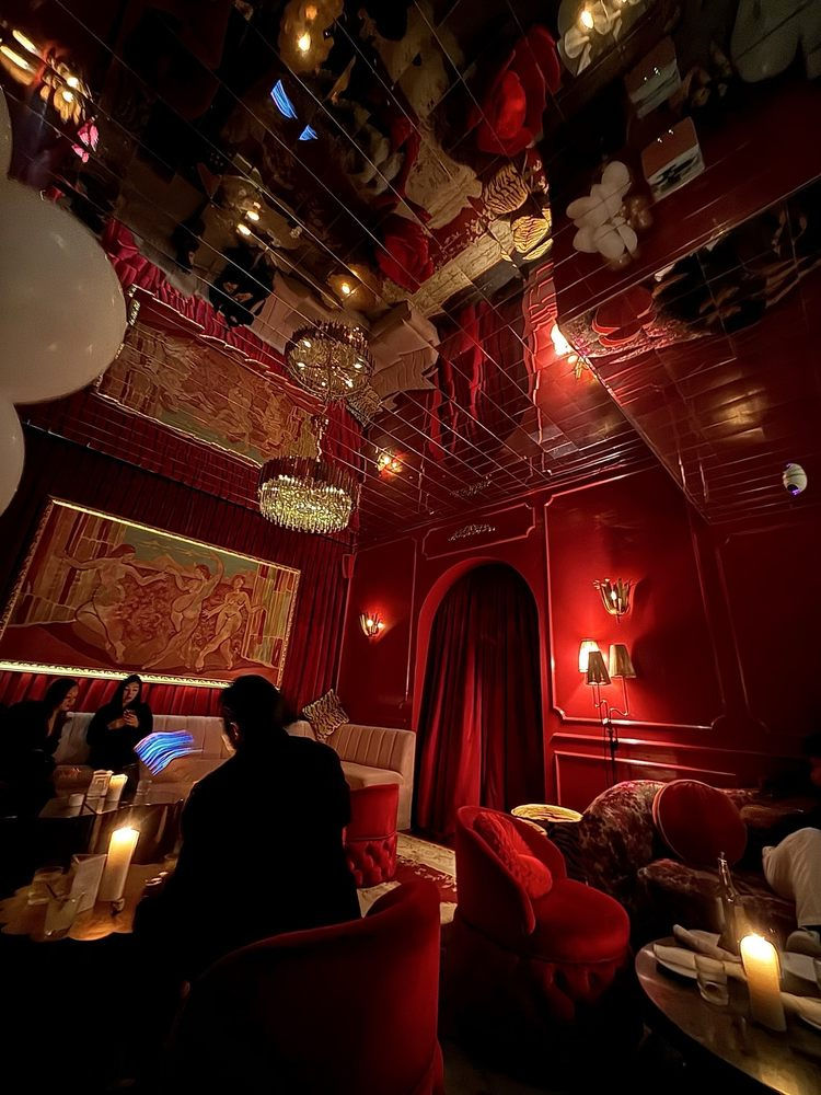 First floor of SophieHTX. (Catherine H./Yelp)