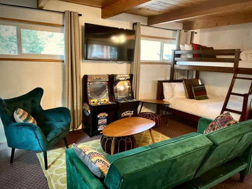 Premium Family Studio - Grand Pine Cabins Wrightwood Hotel