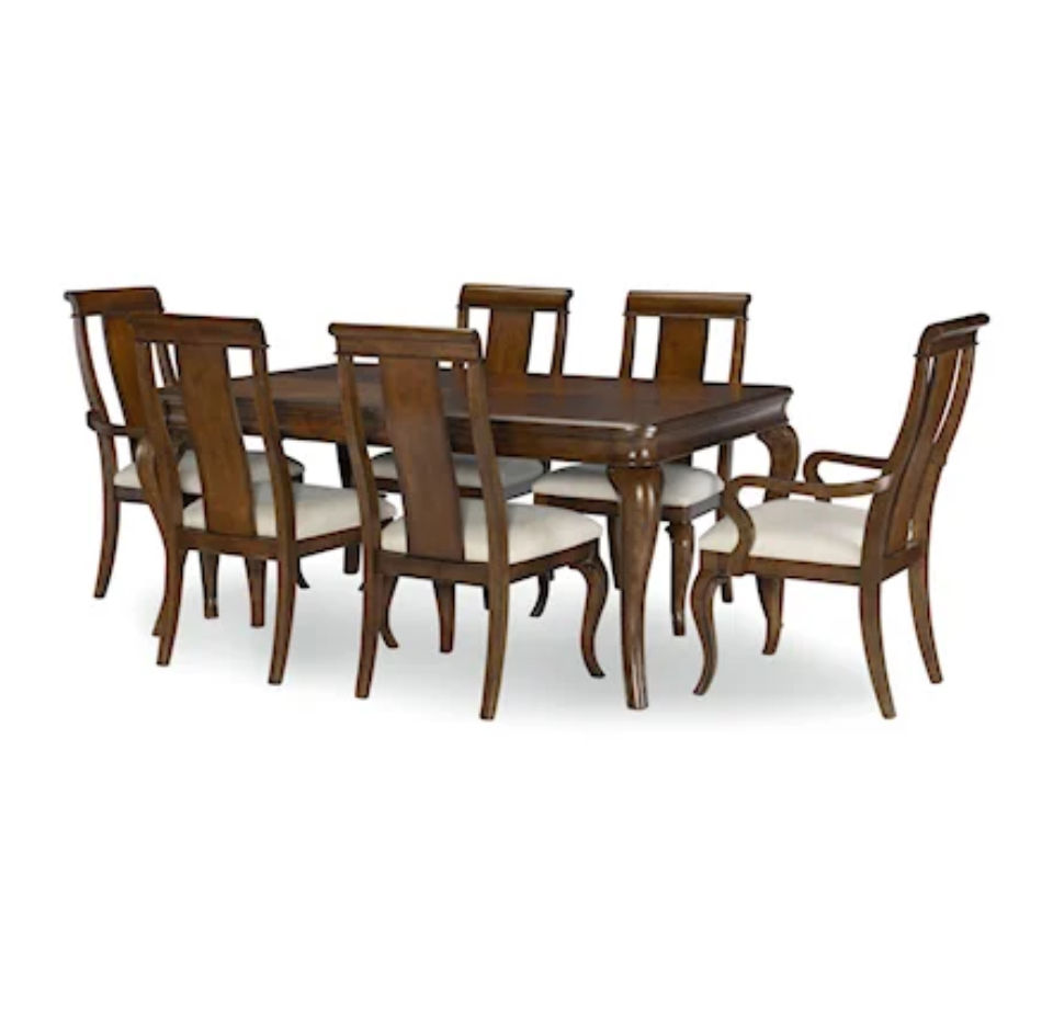 Legacy Classic Coventry Dining Set W/ Credenza