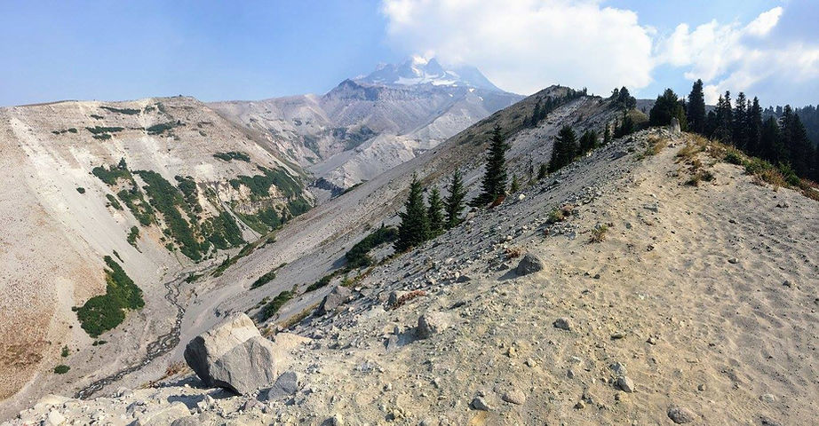 Mount Hood.jpg