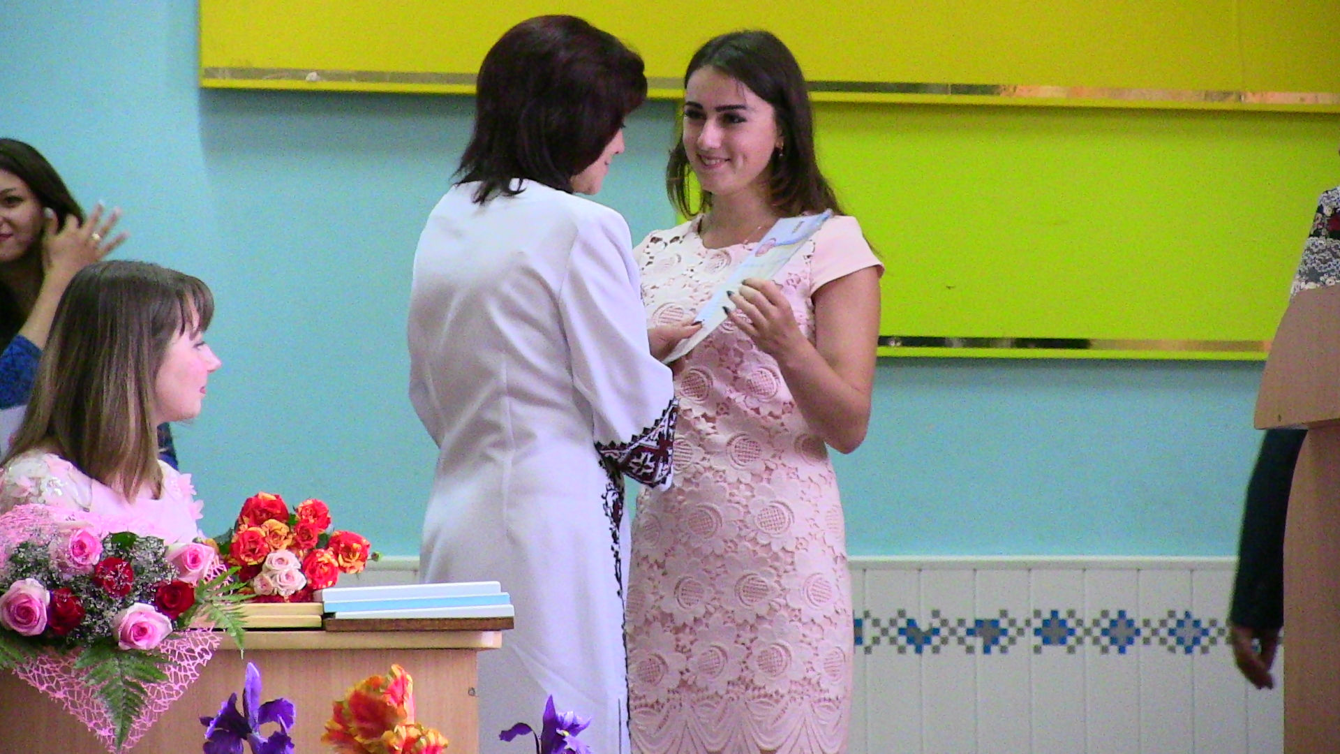 Випуск (25)