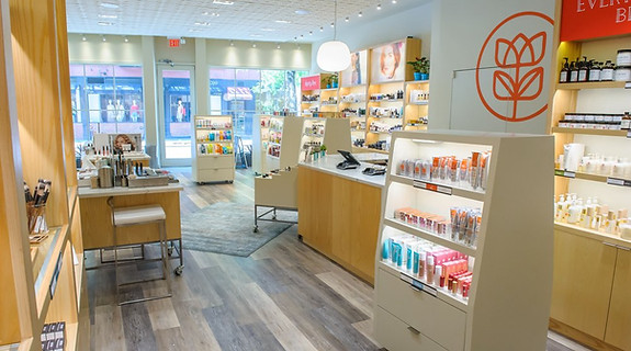 Credo Beauty Soho_Shelves 3