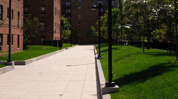 Flatbush Gardens_Walkway