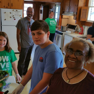 Serving at LifeHouse.jpeg