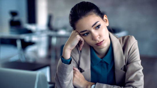 El costo silencioso del cuidado: deuda pendiente con las mujeres en Chile