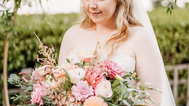 Hand-Tied Bridal Floristry Course