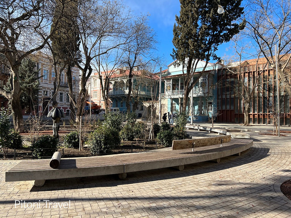 Piazza Lado Gudiashvili - Tbilisi