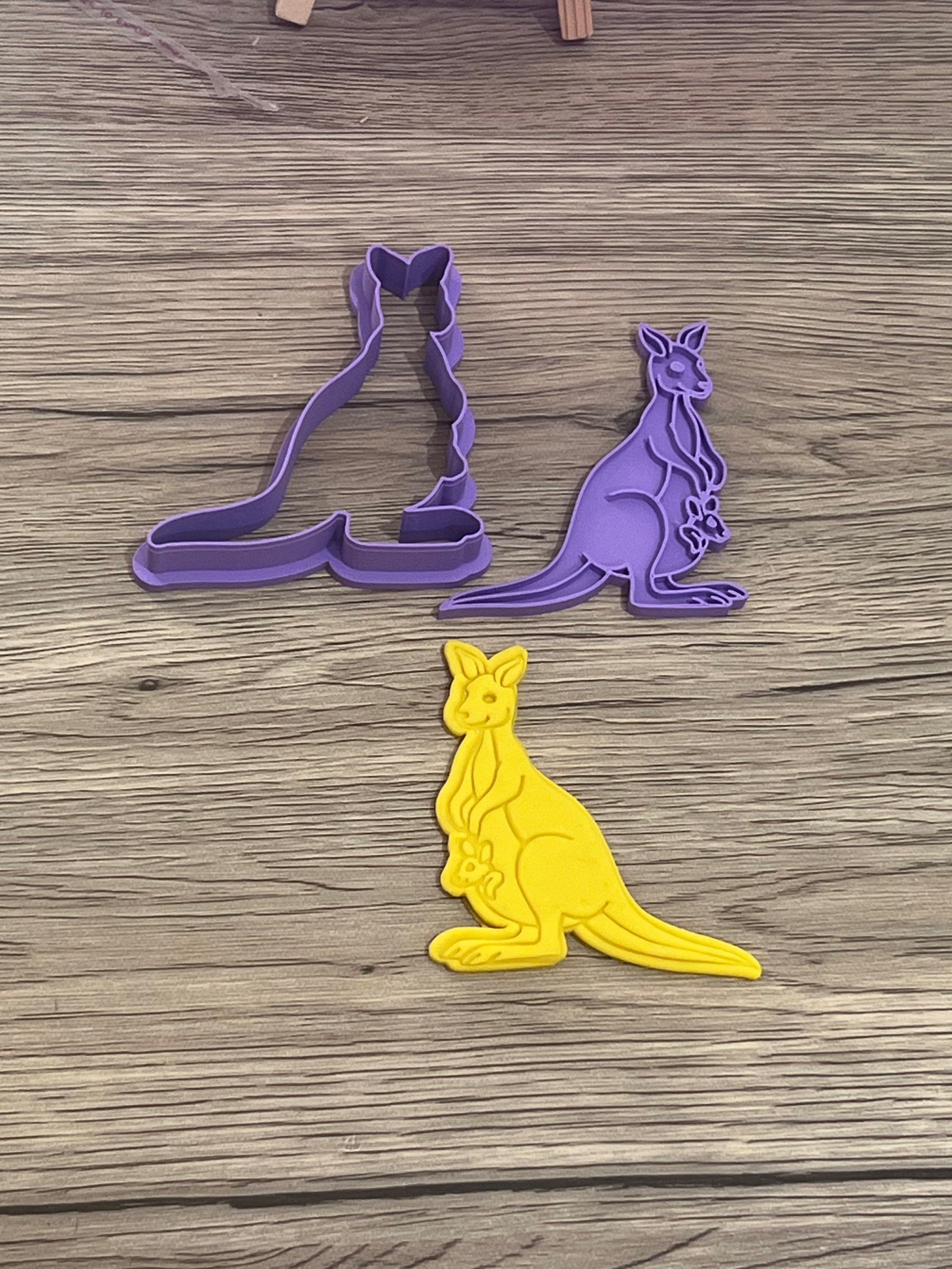 Kangaroo & Joey Cutter+Stamp