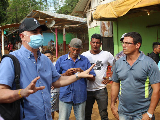 Secretario del Interior y Participación Ciudadana de Córdoba visita vereda EL Alacrán