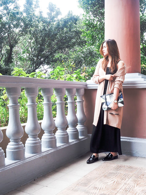 SUMMERY TRENCH COAT