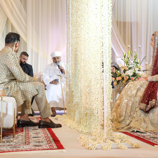 The auspicious moment