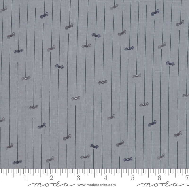 Ghouls & Goodies 20688 15 Gray Moda Stacy Iest Hsu