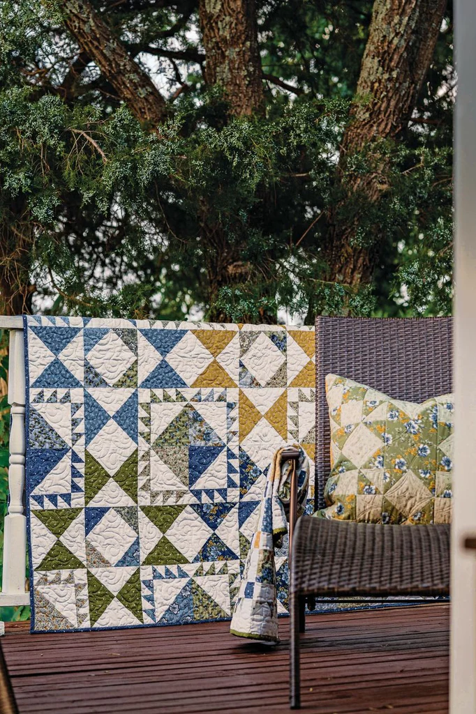 Gerri Robinson QUILTS IN BLOOM Spiral Bound Pattern Book Mysite