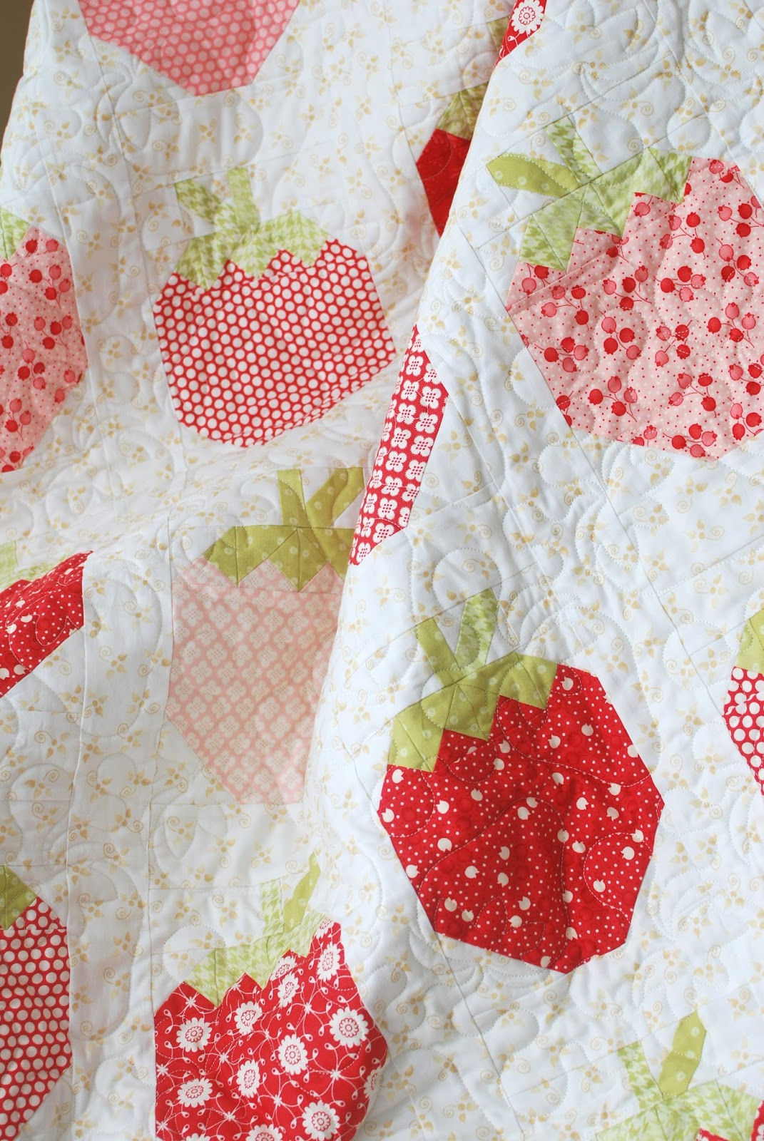 Pattern Basket STRAWBERRY SOCIAL Fat Quarter Pattern