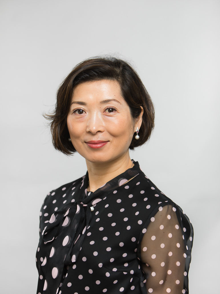 Portrait of Dr. Liangyu Hawkes
