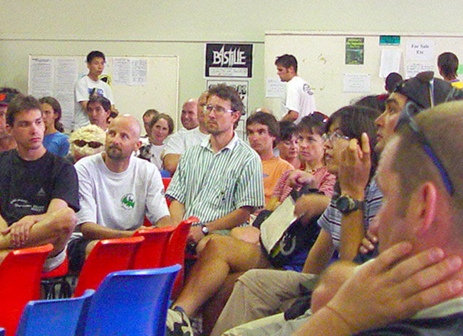 Nichol: 2003 Manilla Paragliding Open