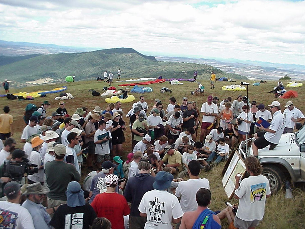 Nichol: 2002 Day 2 Australian Paragliding Open