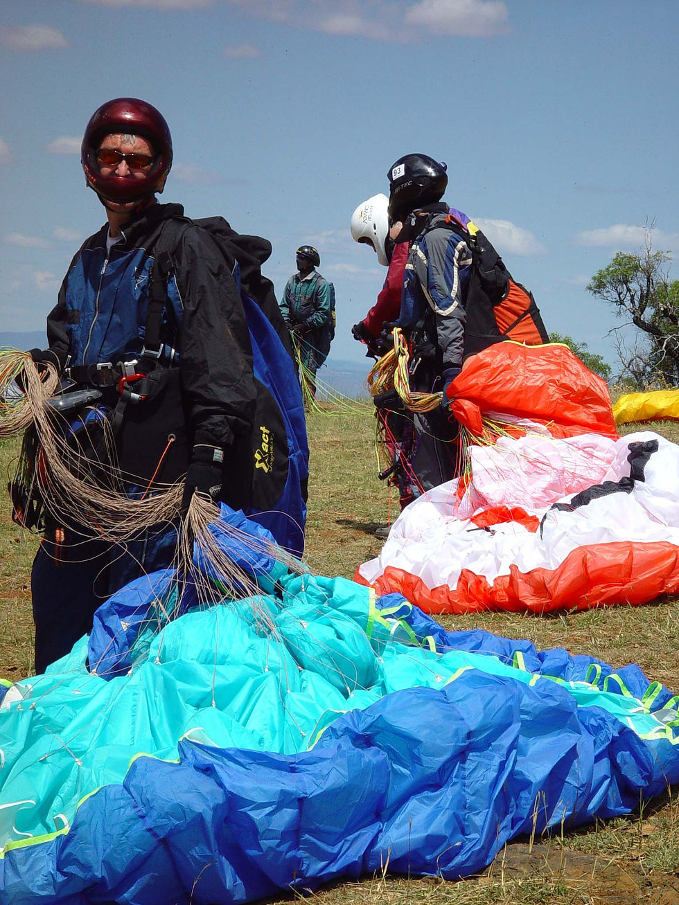 Nichol: 2002 Day 4 Australian Paragliding Open