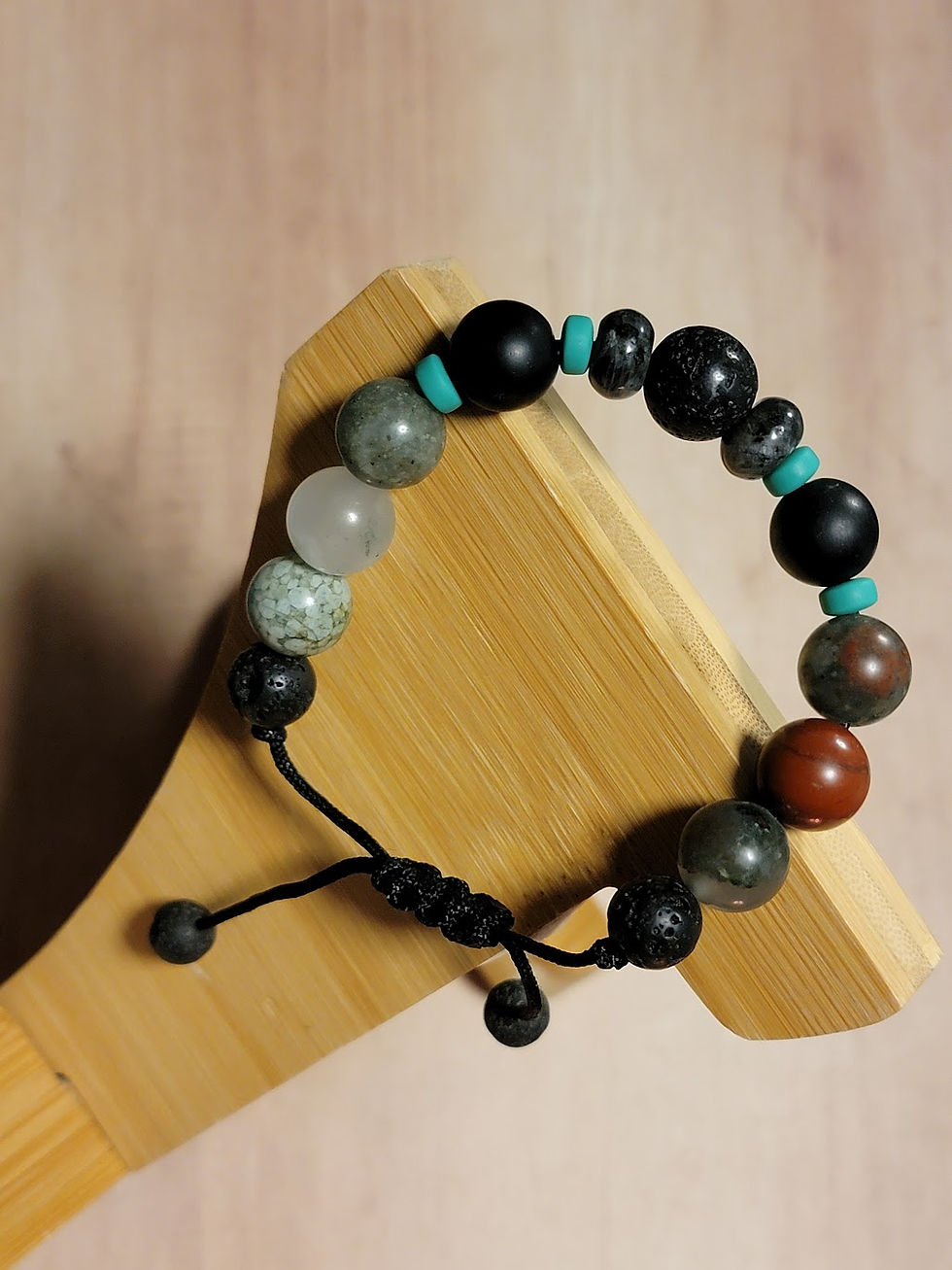 Thumbnail: Alyveer Terra Luxe Shamballa Bracelet