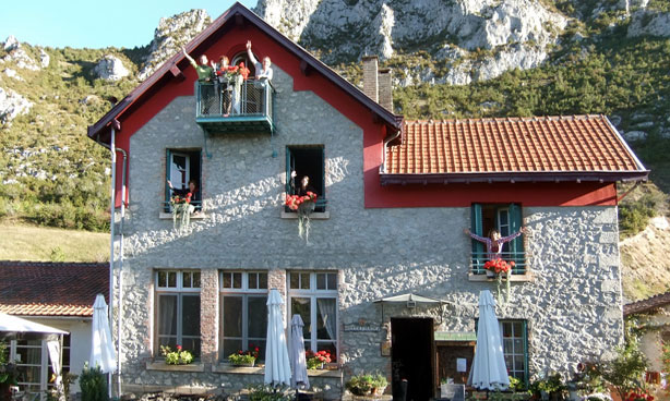 L'AUBERGE DES TROUBADOURS
