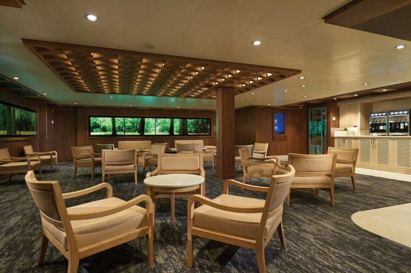 The Studio Lounge on Norwegian Bliss