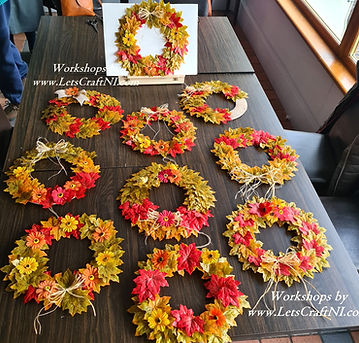 If you are looking for Flower Arranging Classes & Workshops in Northern Ireland then look no further than Crafting NI as we deliver workshops across Belfast, Newtownabbey, Dungannon, Magherafelt, Cookstown, Ballyclare & across NI.