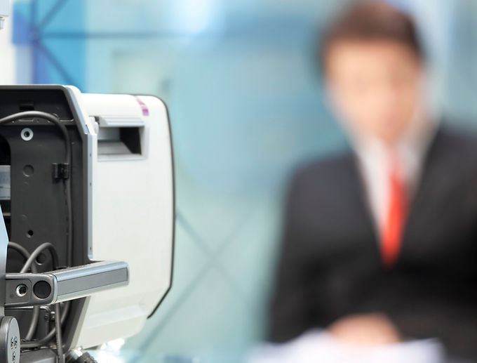 TV presenter skills for anchoring live webcasts and podcasts