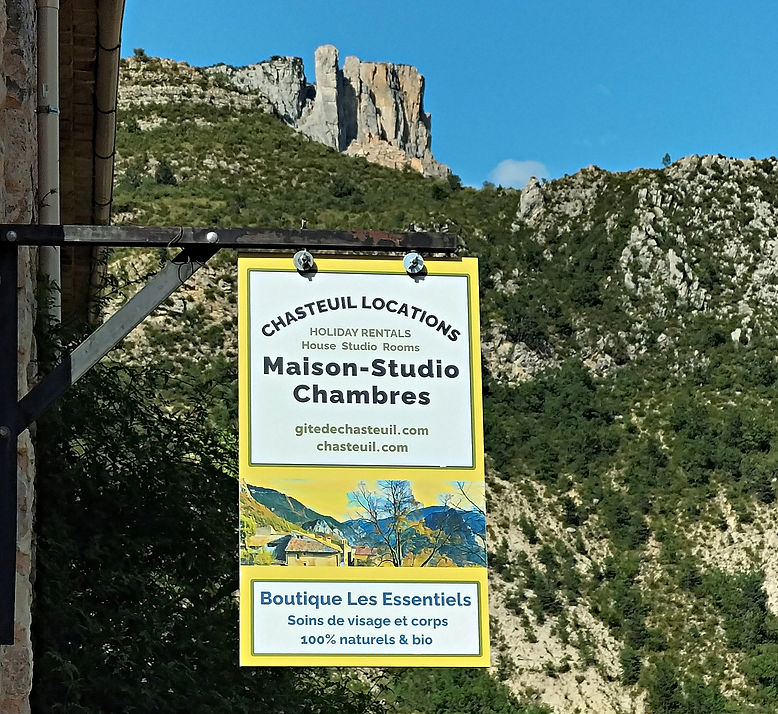 sign et Cadieres copy.jpg