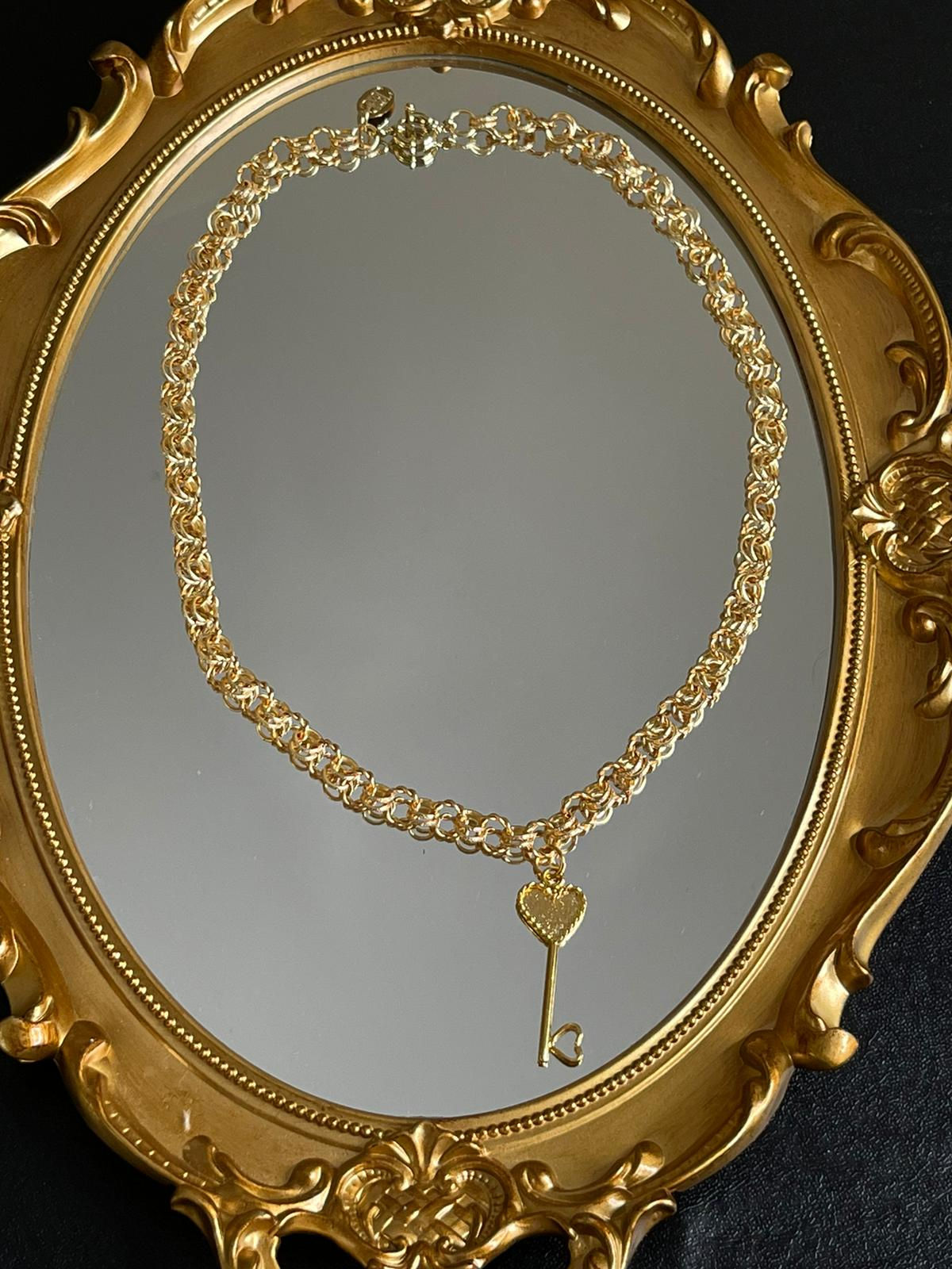 Longue Collier Créole à Diamants Texturé Clé De Cœur La Victoire D’or