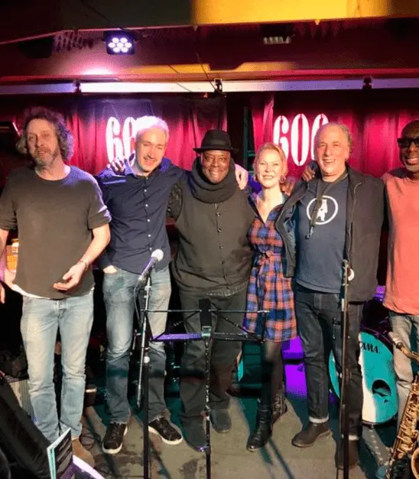 Dave Lewis' 1UP feat Lizzie Deane