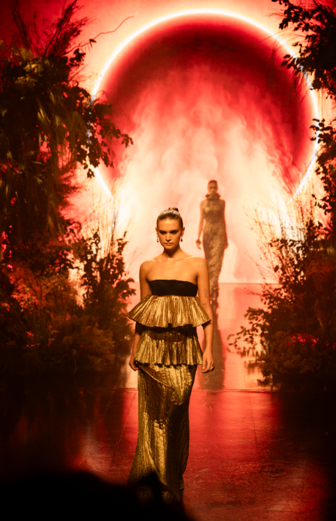 EDHER GIN cierra Fashion Space en Intermoda 85 con "Oro Vivo"