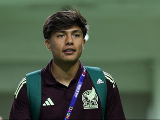 Yael Padilla tuvo minutos ante Brasil en Chile 2025