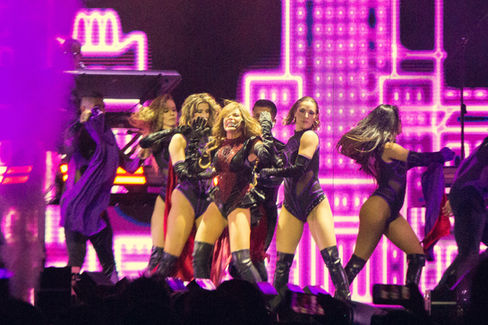 Gloria Trevi hizo cantar a todos los asistentes en la Arena Guadalajara