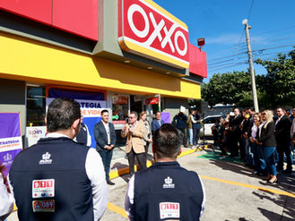 Suman Gobierno de Jalisco y cadena OXXO más de mil 500 tiendas de conveniencia en puntos de resguardo y atención inmediata para mujeres en situación de riesgo 