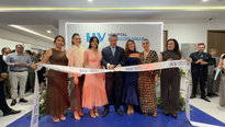 El nuevo hospital abrirá sus puertas al público el lunes 5 de octubre con 50 habitaciones, 12 quirófanos, áreas de cuidados intensivos, urgencias, atención materno-infantil y tecnología de diagnóstico las 24 horas.