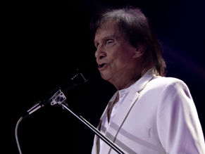  Roberto Carlos se presentó la noche del 12 de marzo en la Arena Guadalajara