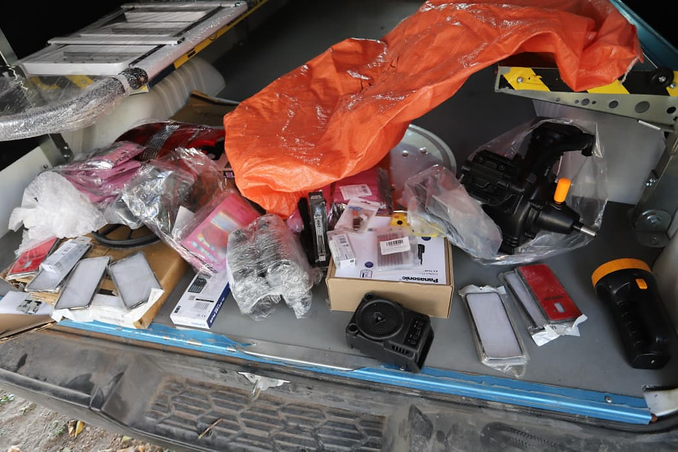 Detuvieron a un hombre señalado como presunto responsable del robo de una camioneta de paquetería