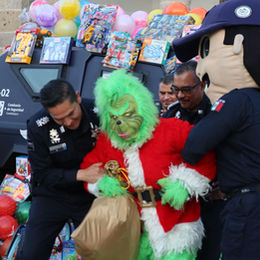 Supera ‘Nos toca regalar 2025’ meta con 40 mil juguetes llenos de amor