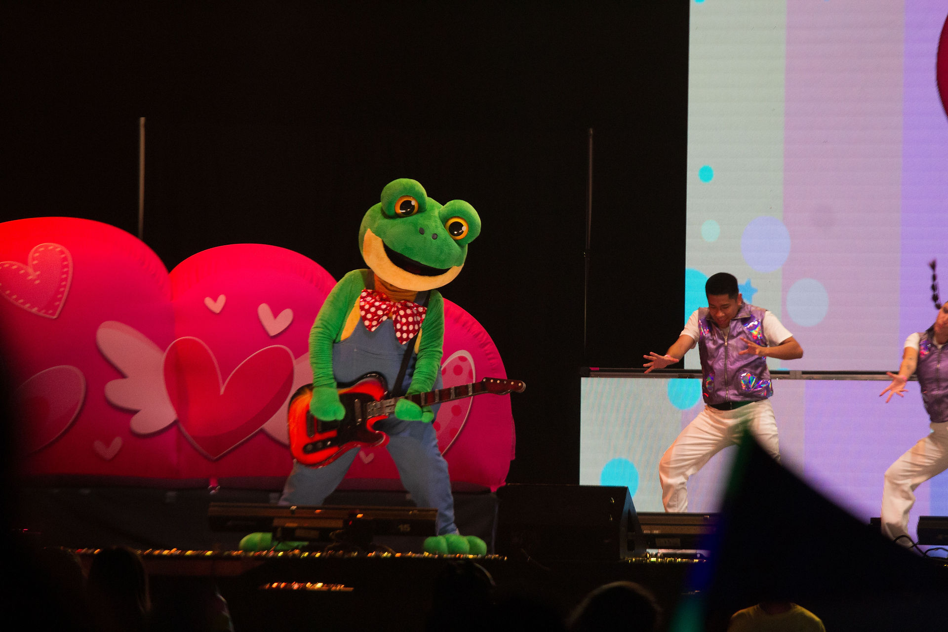 La cantante infantil Lara Campos se presentó en la Arena Guadalajara cautivando a chicos y grandes.