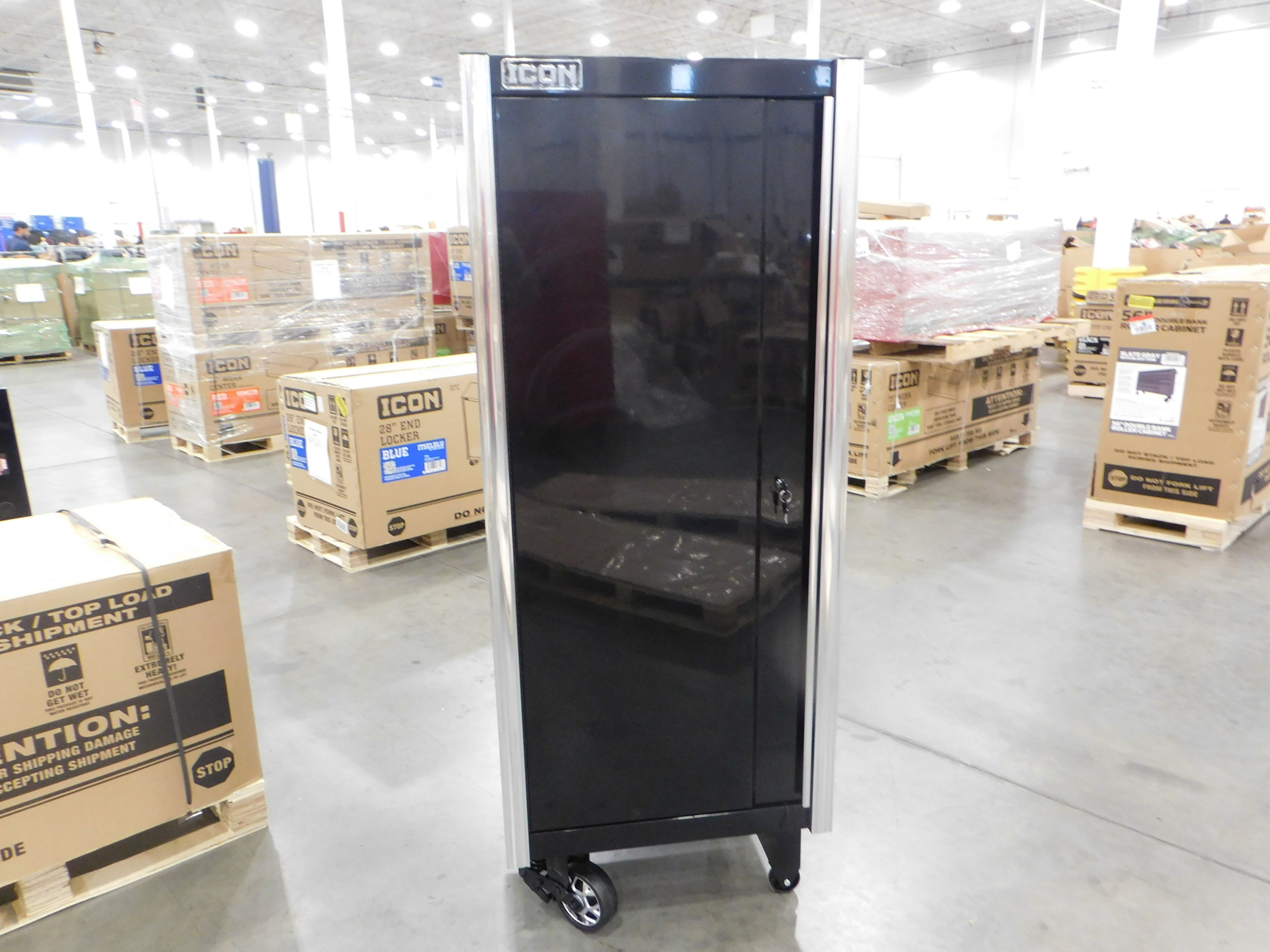 28" Professional End Locker