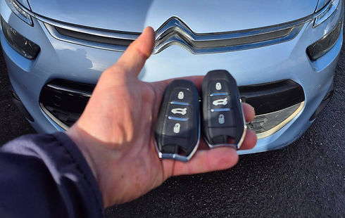 Citroen replacement remote keys held before vehicle