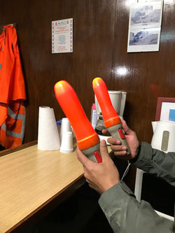 Hangar instrumentos