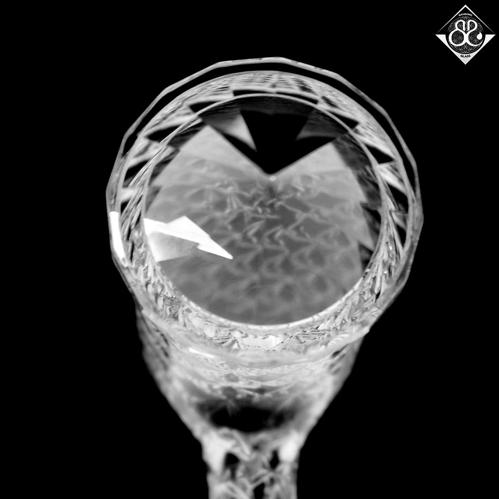 Thumbnail: Full-Weld Diamond Quartz Banger  