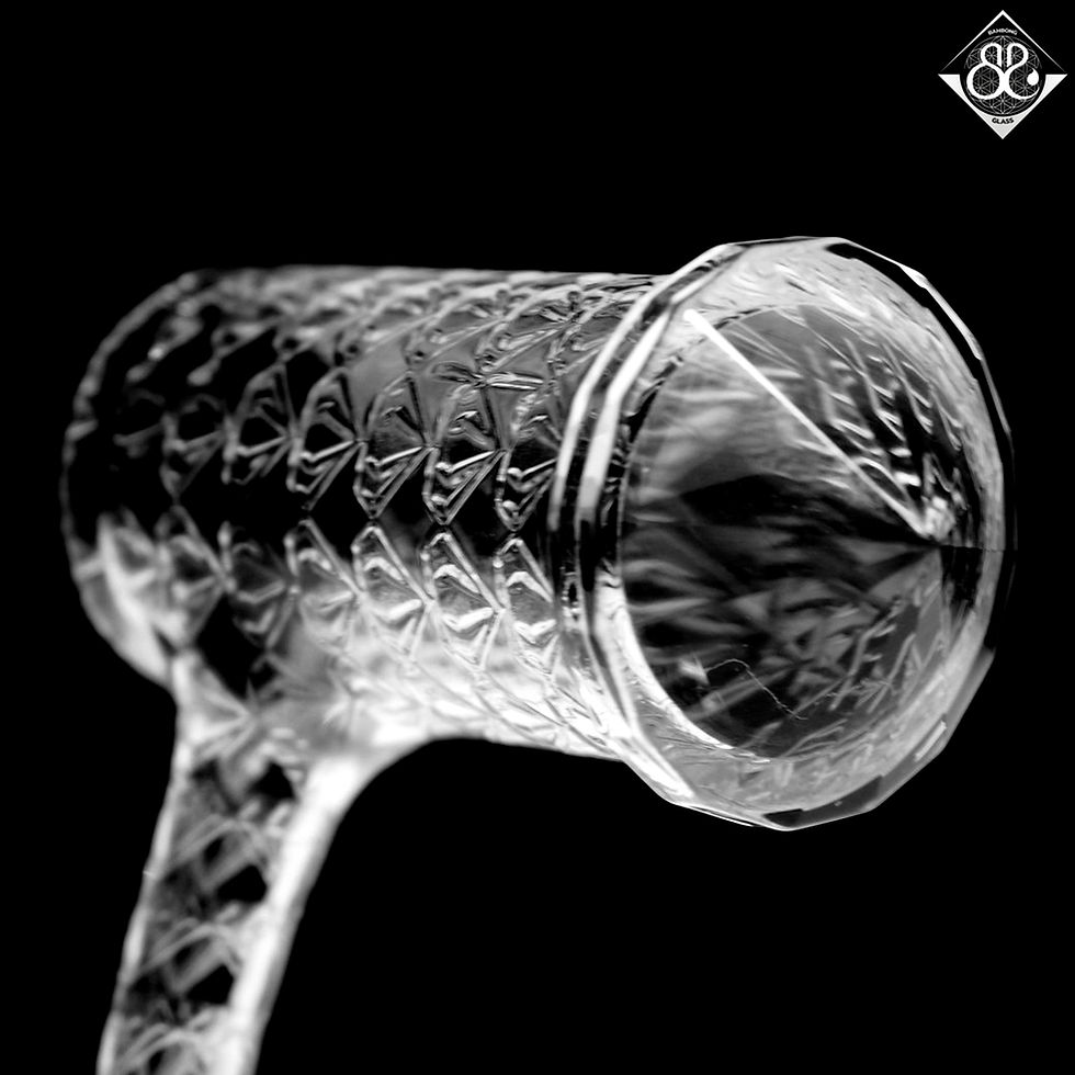 Thumbnail: Full-Weld Diamond Quartz Banger  