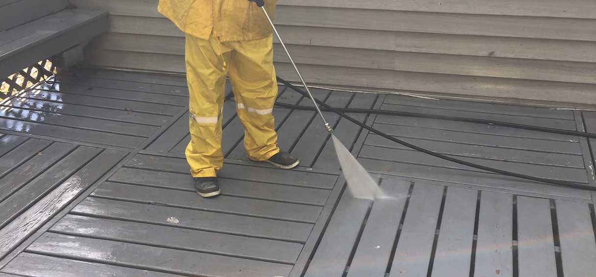 Low pressure cleaning