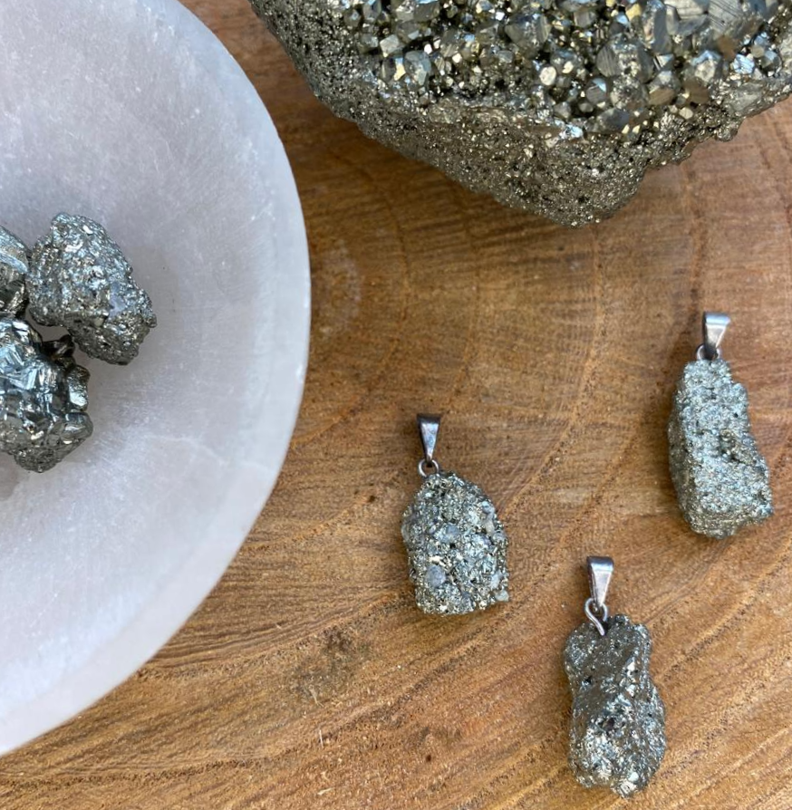 Miniatura: Pingente Bruto de Pirita - Prosperidade e Abundância