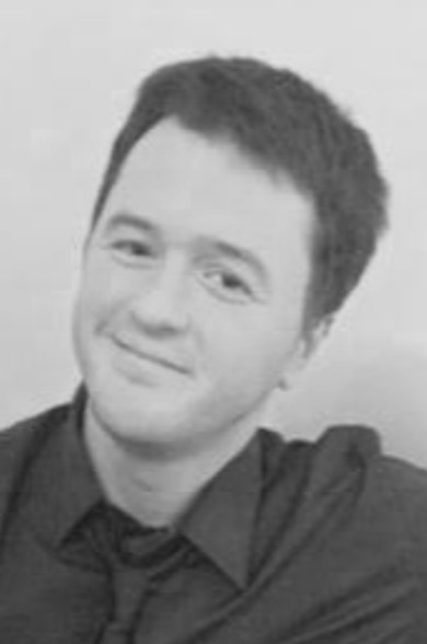 rorie headshot.jpg