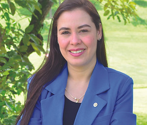 Natalia Vivas.- Revista Valle Arriba Golf Club 54 - VAGC