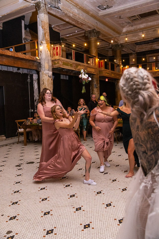 alternative wedding at Ruins at the Astor on Oregon Coast