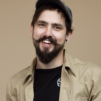 During headshot roundup 1 with Niilas in Cobalt Studios PDX-12.jpg